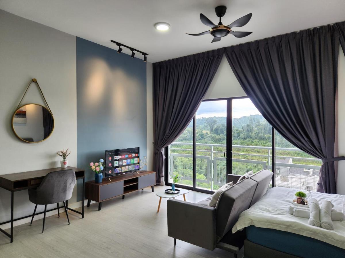 Taman Equine Comfy Studio#Greenery View#4 Pax#Aeon Mall Seri Kembangan Εξωτερικό φωτογραφία